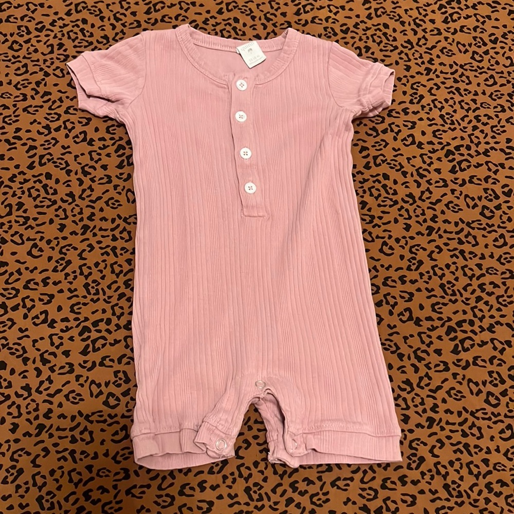 Kate Quinn 12-18 Mauve Rib Shortie